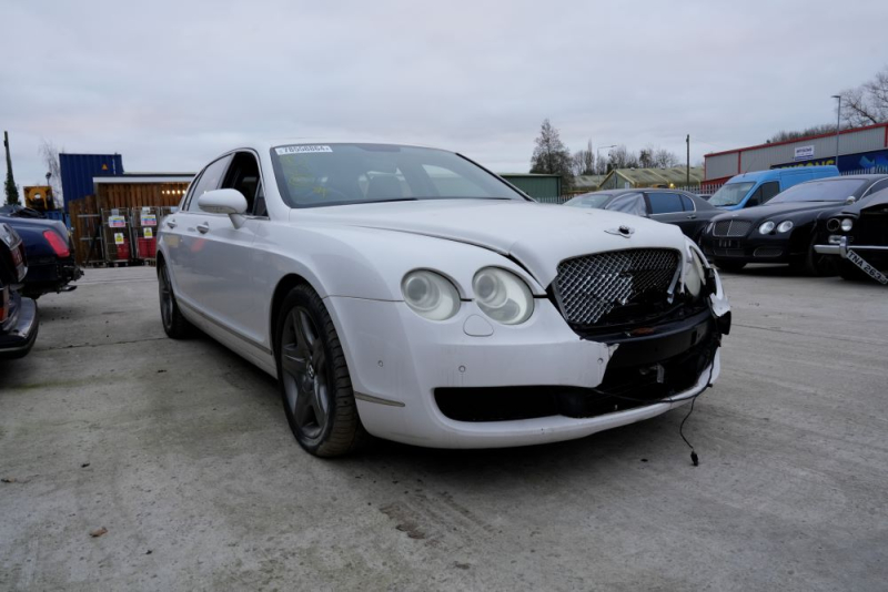 Bentley Flying Spur - FSD761