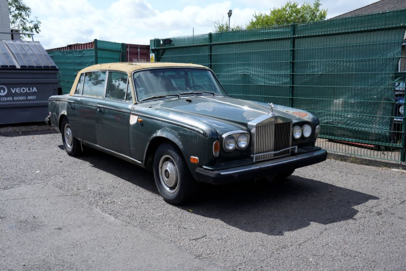 Rolls-Royce Silver Shadow LWB American Spec - FSD748 